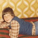 1976_01_POSEN AUF DEM BETT